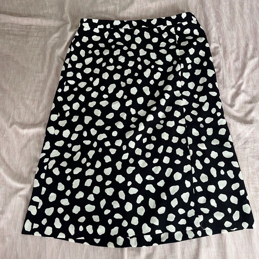 Ann Taylor Black and White Polka Dot Skirt